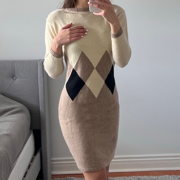 Wool sweater dress - Picture 1 of 4